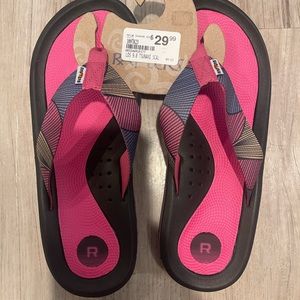 Rafters Tsunami Scallop flip-flops